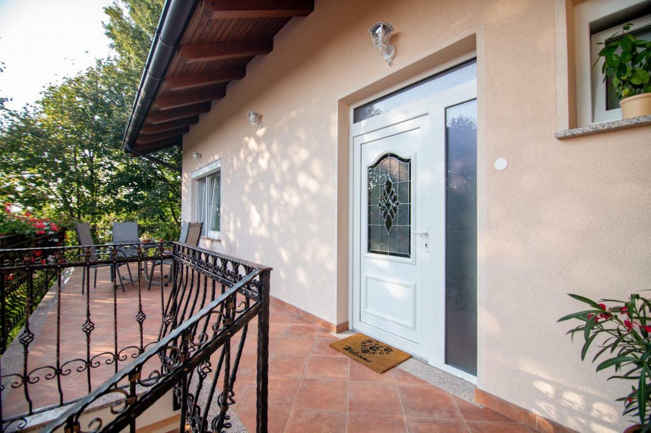 Rooms Sajina Podgrad  Экстерьер фото